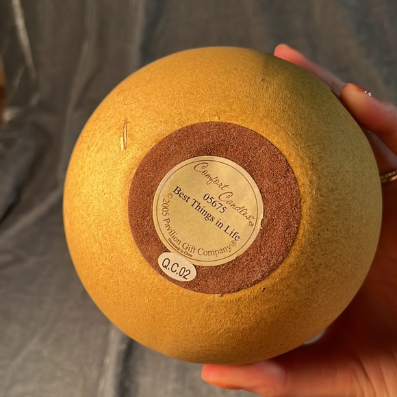 “Best Things in Life” Comfort Candles - Picture 5 of 5